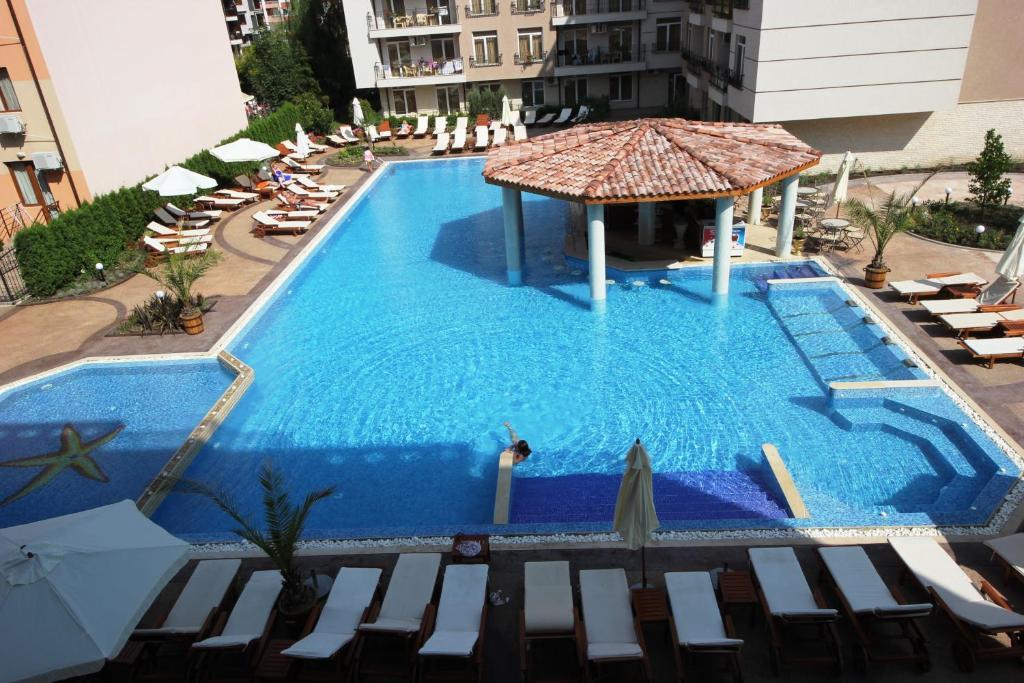 Menada Dawn Park Apartment Сонячний Берег Екстер'єр фото